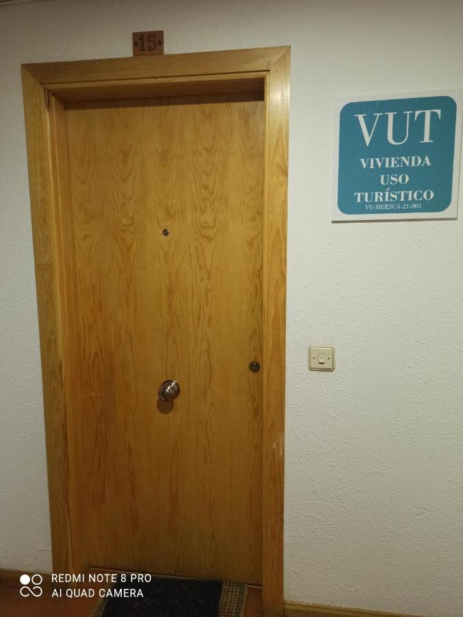 Appartamento Aranones Canfranc Esterno foto